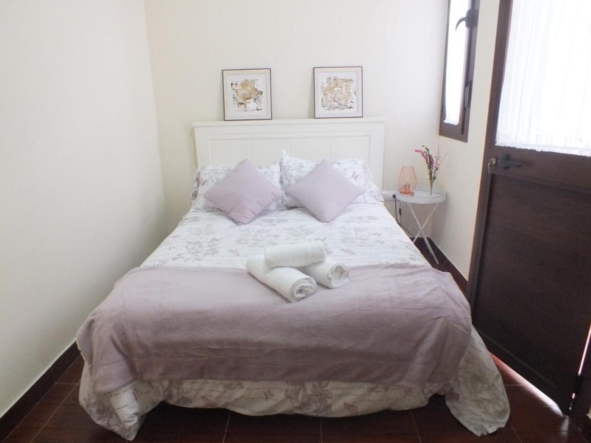 Apartamento Los Capuchinos Apartment กอร์โดบา ภายนอก รูปภาพ