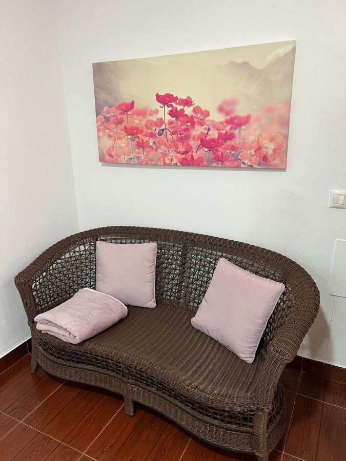 Apartamento Los Capuchinos Apartment กอร์โดบา ภายนอก รูปภาพ